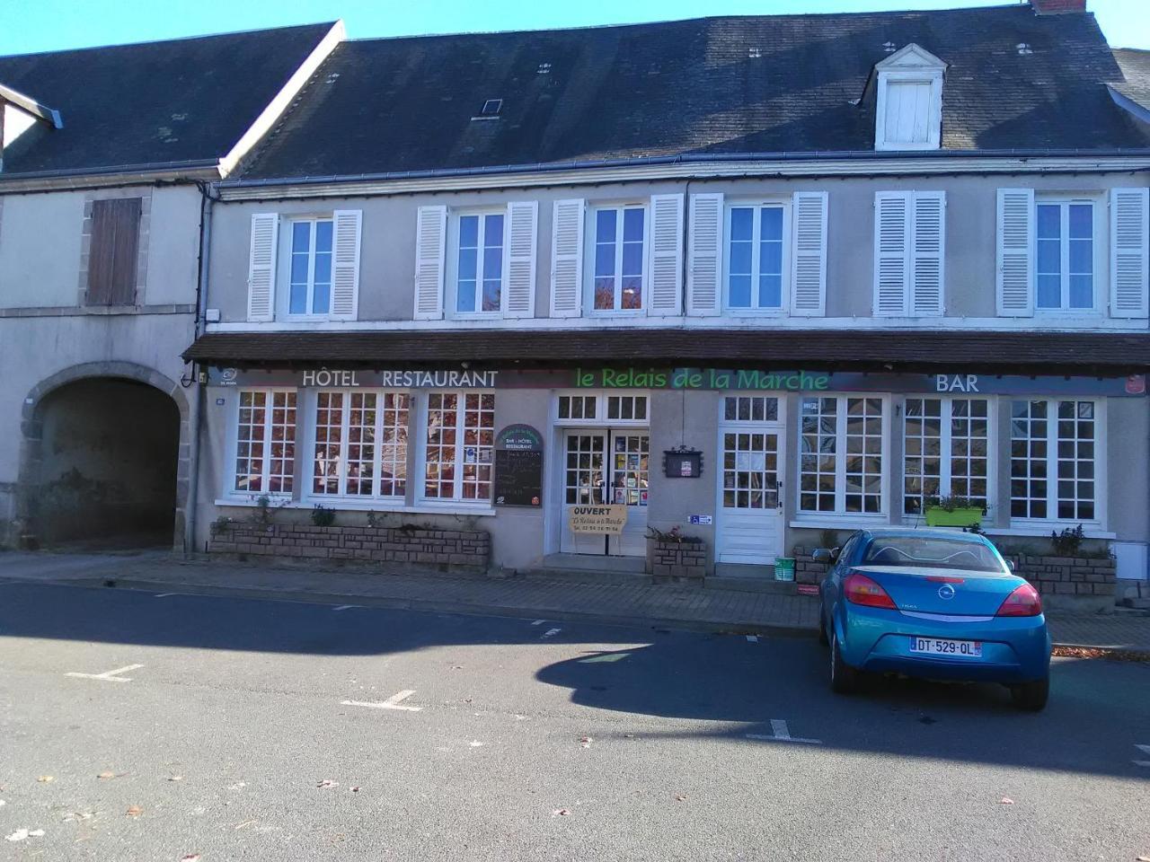 Hotel Le Relais De La Marche Aigurande Esterno foto