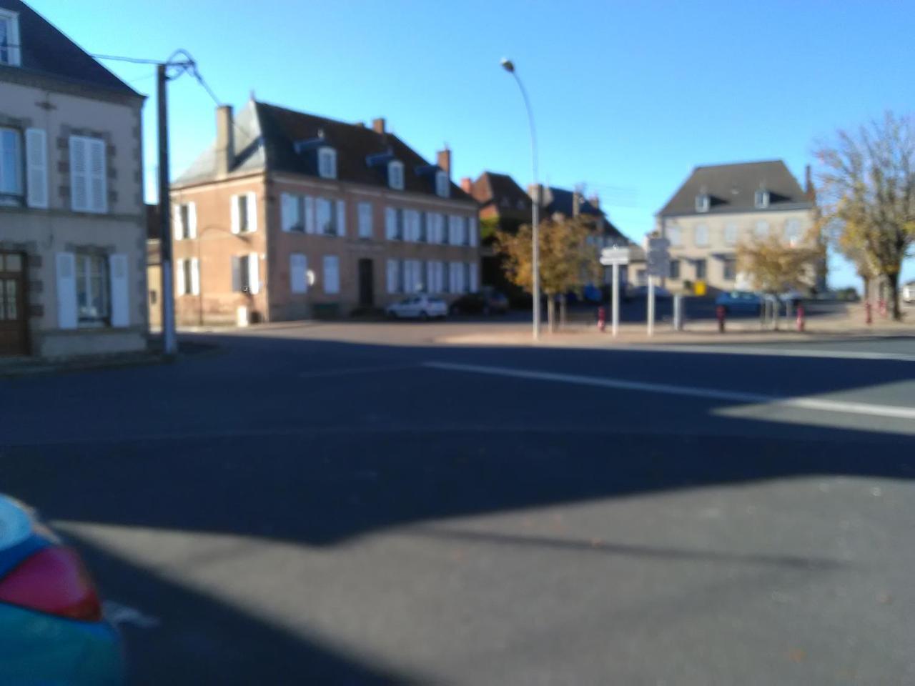 Hotel Le Relais De La Marche Aigurande Esterno foto